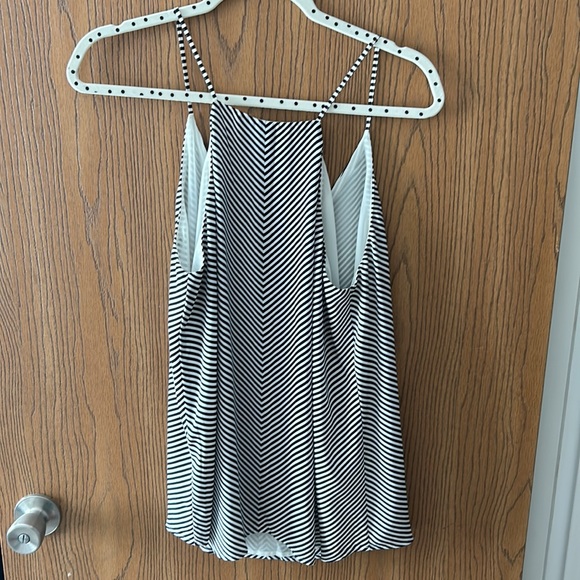 Loft Tank - Picture 4 of 4